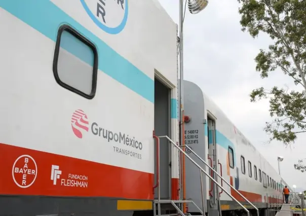 Otorgan servicios gratuitos médicos en Nezahualcóyotl con Tren Dr Vagón