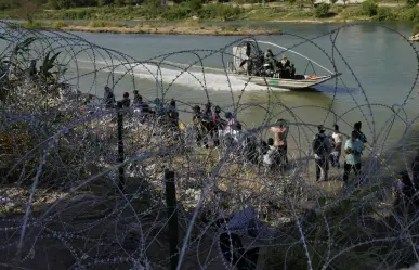 Texas avanza en polémico proyecto de ley para arrestar y expulsar inmigrantes