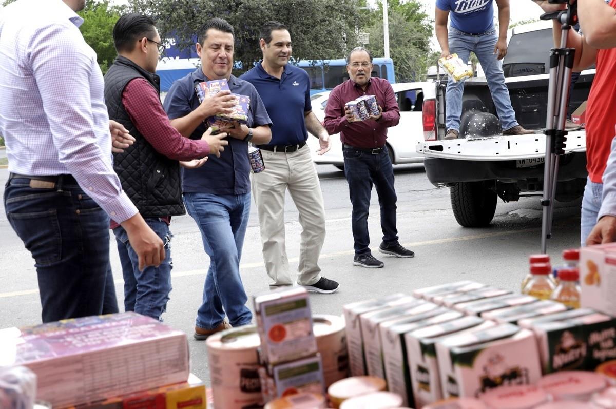 Llama Andrés Mijes a escobedenses a apoyar a damnificados por Otis en Acapulco