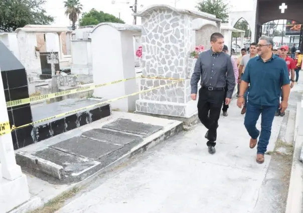 Realizan labores de limpieza en panteones de Juárez por Día de Muertos