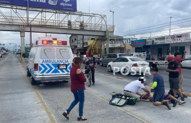 Arrolla camión de Ecovía a menor sobre avenida Lincoln en Monterrey