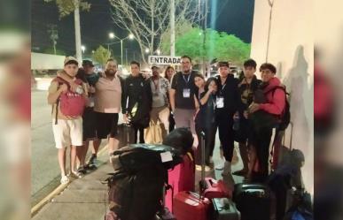 Alumnos y docentes de la UTLD regresan a Durango tras impacto de Huracán Otis