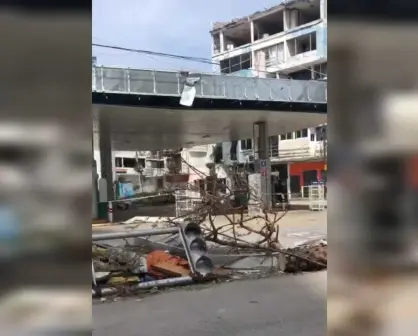 Del lujo a la destrucción en unas horas en Acapulco