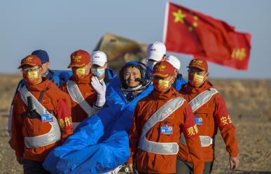 Astronautas chinos regresan a la Tierra después de estancia en estación espacial