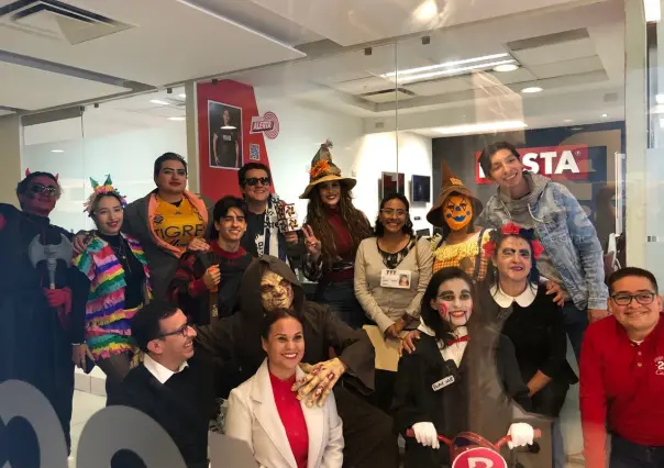 Celebra Grupo POSTA Halloween con concurso de disfraces