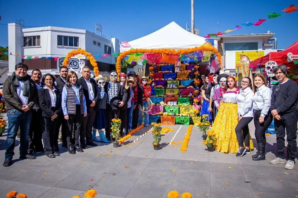 Recuerdan en Guadalupe a Xavier López Chabelo con altar de muertos