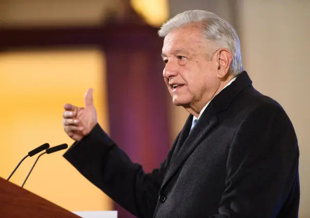 Presenta  AMLO 20 puntos para reconstrucción de Acapulco tras el paso de Otis