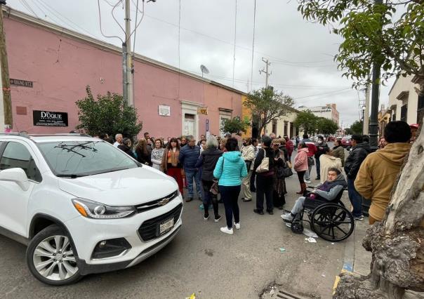 Se manifiestan para exigir el pago pendiente de seguros de vida a extrabajadores