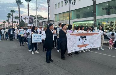 Marchan para exigir justicia por víctimas de meningitis