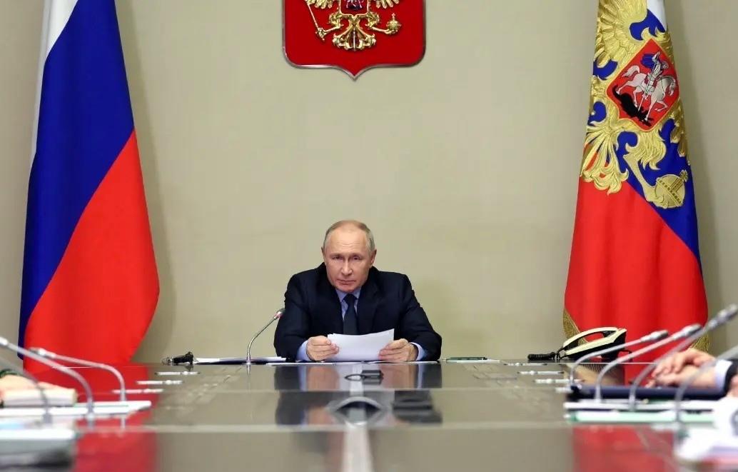 La aprobación por parte de Putin de la ley de desratificación fue publicada en un sitio web del gobierno que decía que la decisión entró en vigor de inmediato. Foto: AP.