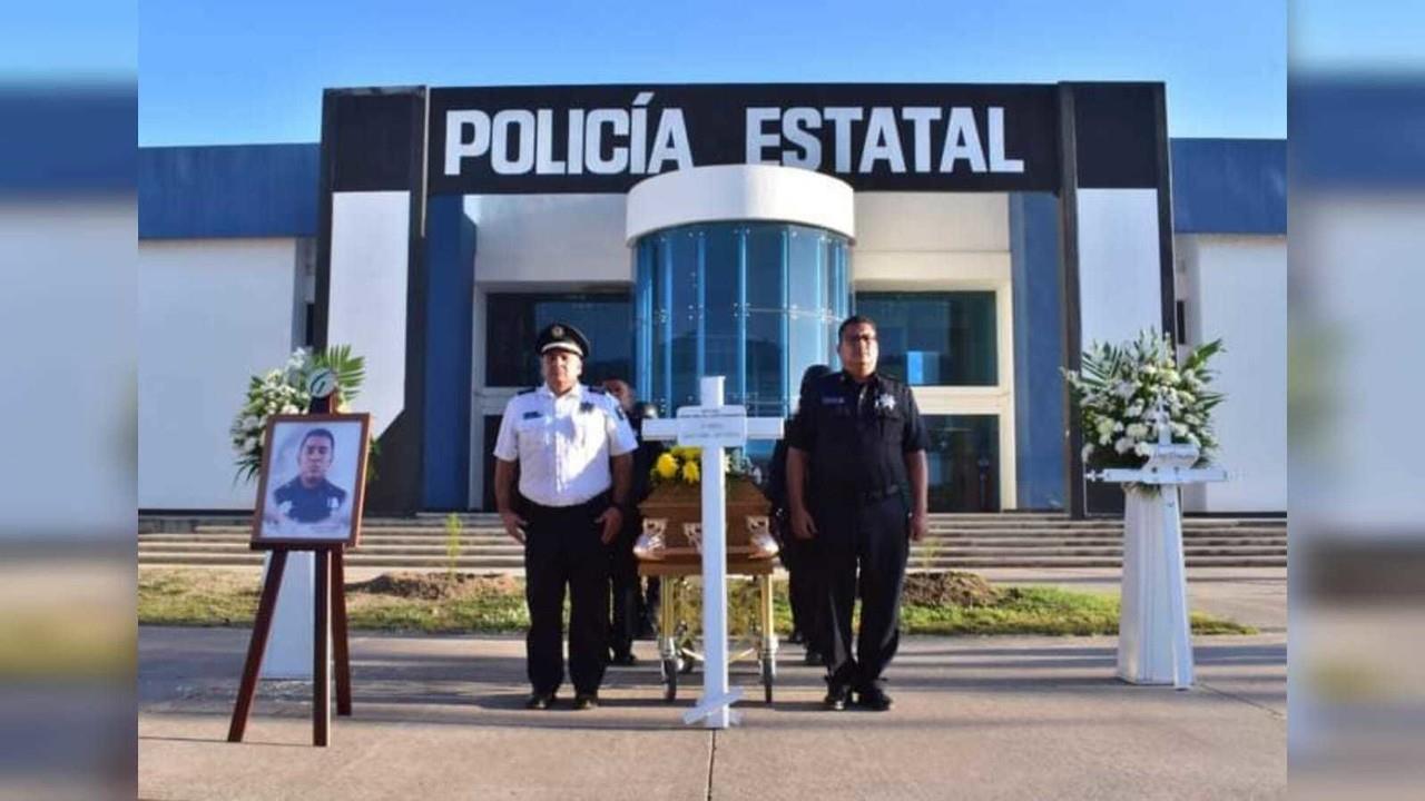 El Secretario de Seguridad Pública, Óscar Galván estuvo presente durante la ceremonia. Foto: Facebook SSP Durango.