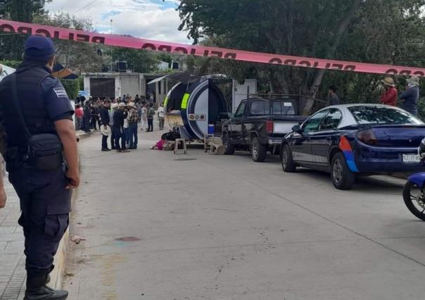 Ejecutan a hombre a la entrada de un panteón en pleno día de muertos