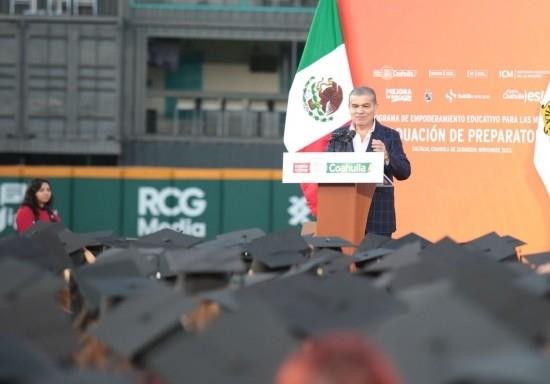 Ahora 14,000 Mujeres Pueden Aspirar a una Vida Mejor