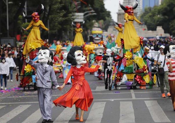 ¡Ojo! estos son los cierres del transporte público por el Desfile de este sábado