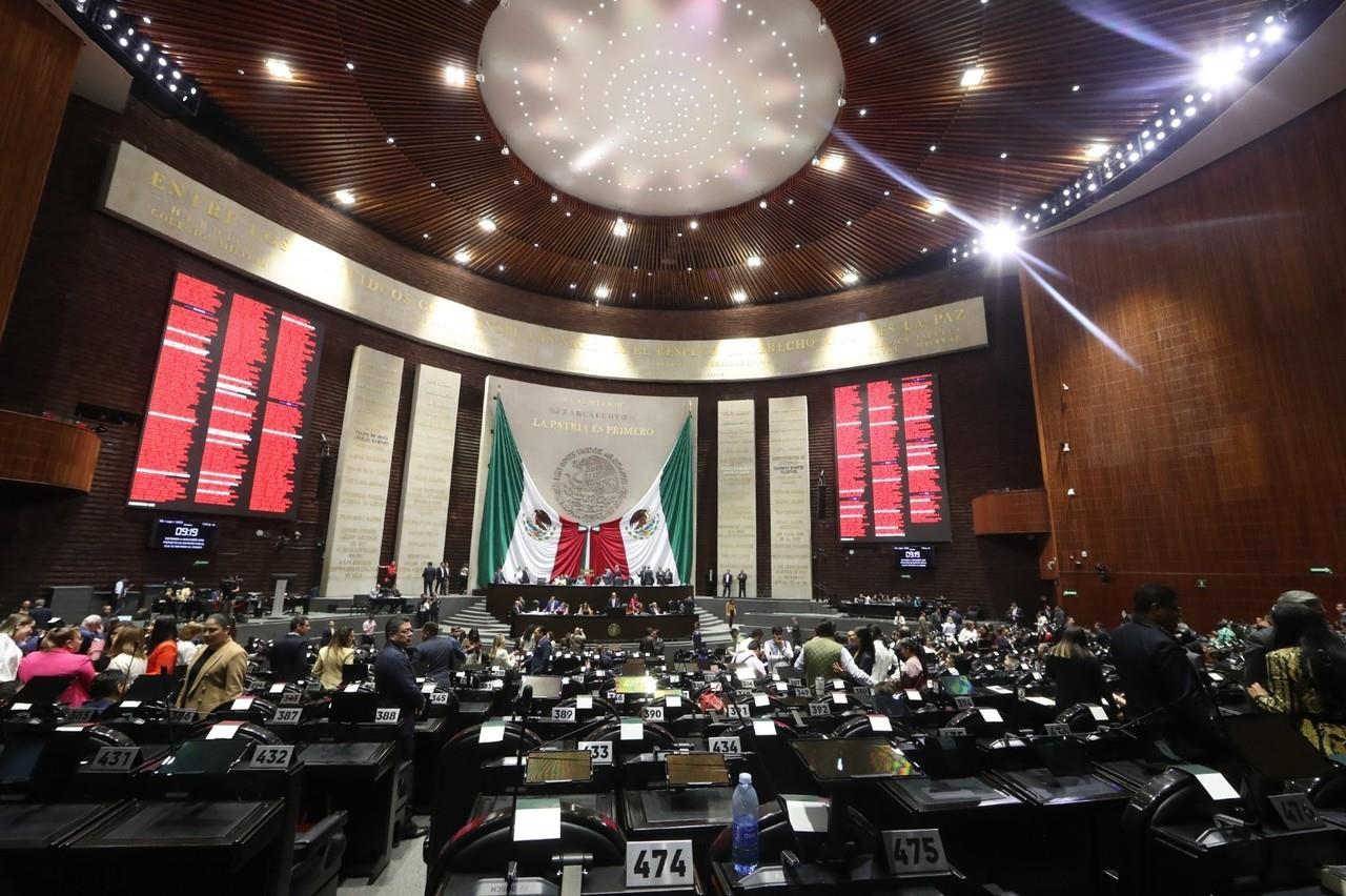 Presupuesto 2024 aprueba sin fondos para reconstruir Acapulco. Foto: @Mx_Diputados