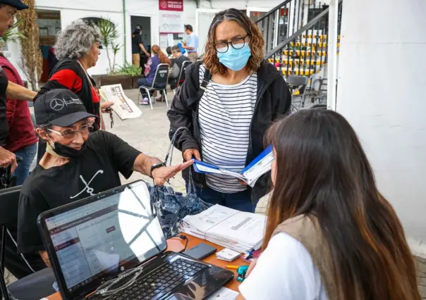 Reciben pensión adultos mayores y con discapacidad en noviembre-diciembre