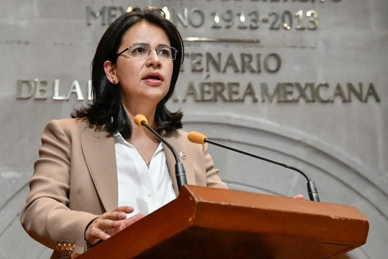 La diputada Paola Jiménez expuso que en el país siete de cada 10 hogares cuentan con al menos una mascota. Crédito: Legismex.