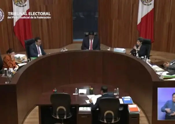 Desecha Tribunal Electoral expediente contra Arturo Salinas