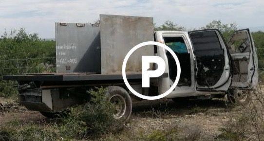 Encuentran dos vehículos abandonados, incluyendo una camioneta Monstruo