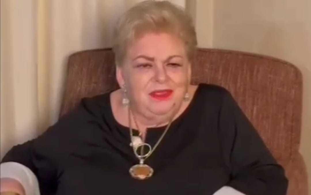 Paquita la del Barrio confirma hospitalización