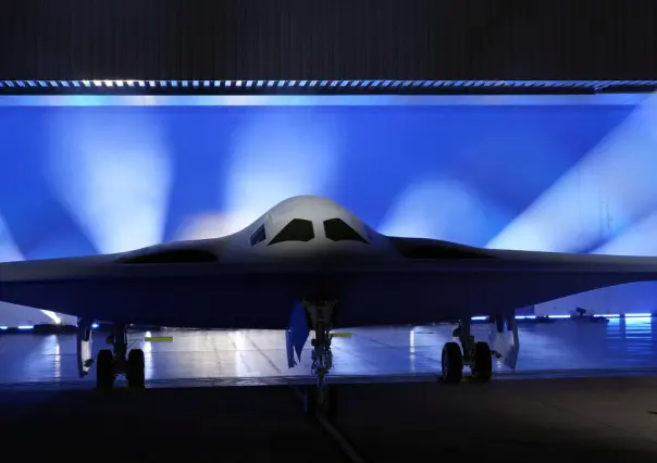 B-21 Raider: El nuevo bombardero nuclear de EU realiza su primer vuelo de prueba