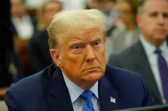 Trump acusó al presidente Joe Biden de no tener idea de lo que es un arma nuclear, lo que a su juicio “es algo muy aterrador”. Foto: CNN.