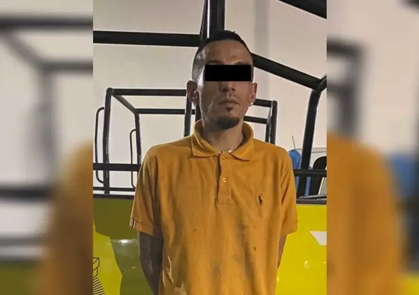 Detienen a hombre por robo de celular a menor en Plaza Céntrika de Monterrey