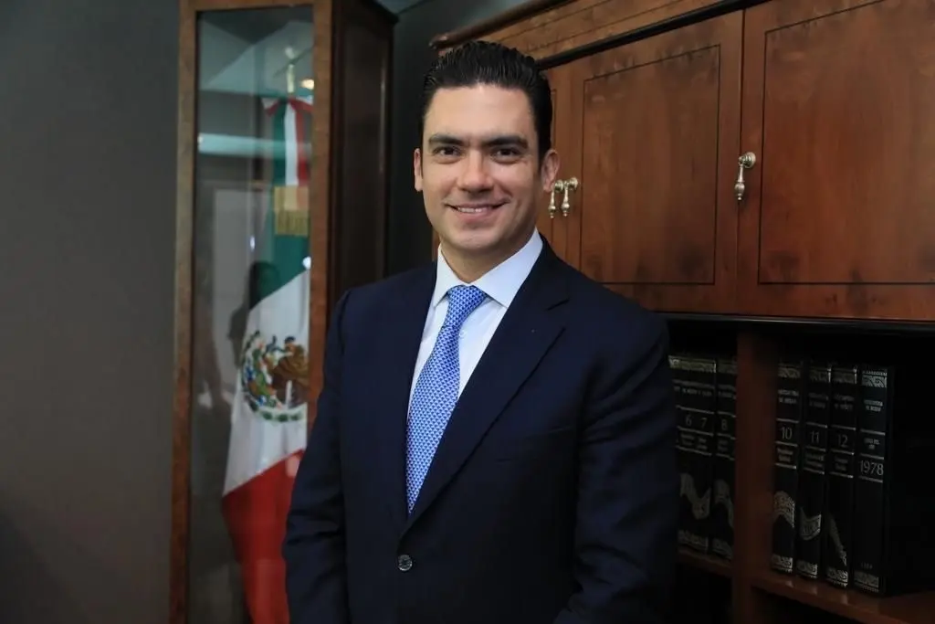 Romero Herrera, reiteró el compromiso de Acción Nacional y del Frente Amplio por México de defender a México del autoritarismo. Foto: Especial