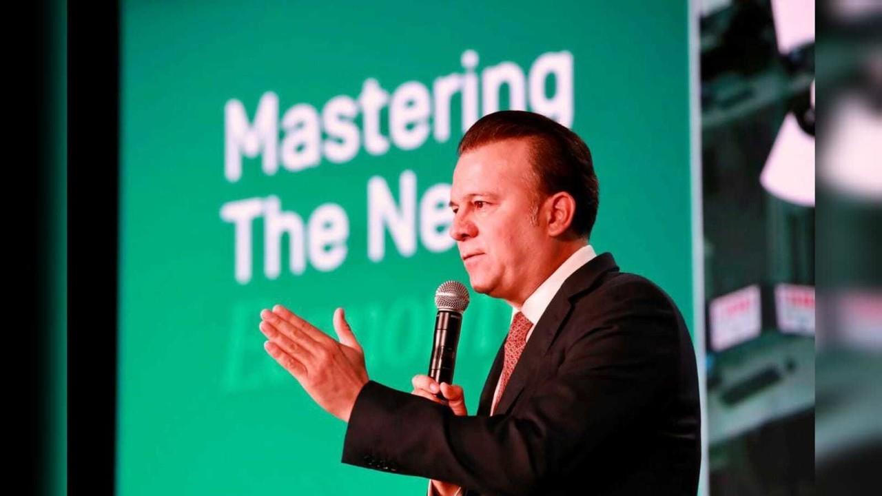 Esteban Villegas da a conocer resultados de gira a Miami