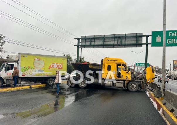 Choque múltiple afecta vialidad en la Carretera a Laredo