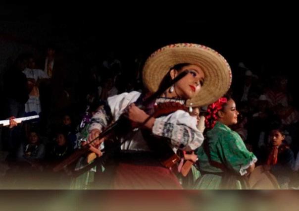 Invitan ¡A Bailar! en la explanada del Museo de Historia al son de la Revolución