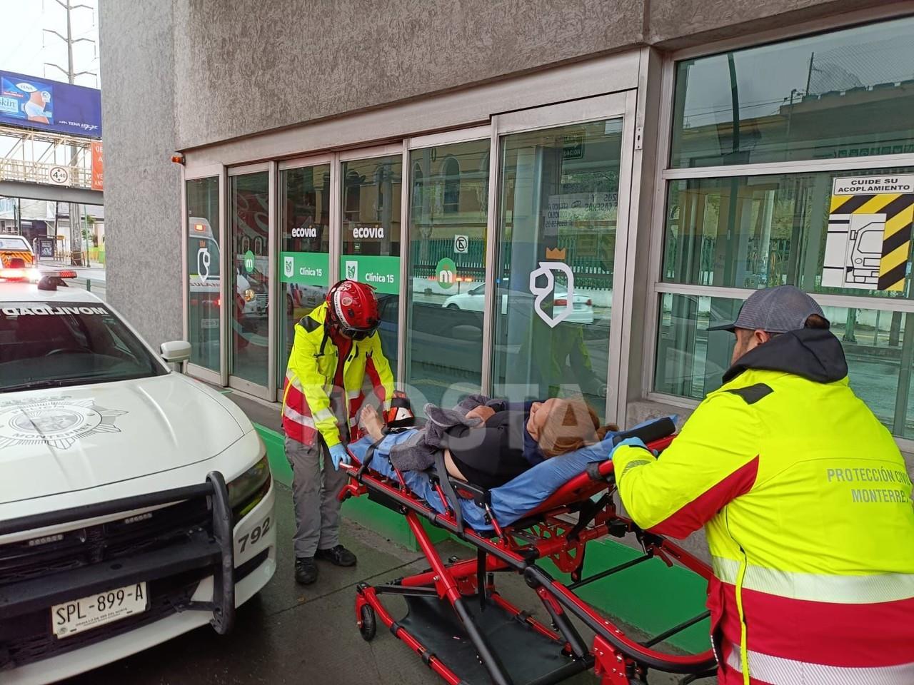 El incidente se dio sobre la avenida Ruiz Cortines y la calle Durazno, en la colonia Moderna. Foto: Raymundo Elizalde.