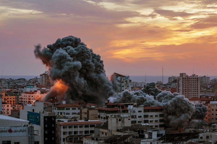 Abu Ubaida, portavoz del grupo indicó que ante la insistencia de liberar a 200 niños palestinos y 75 mujeres detenidas por Qatar, piden una tregua debe incluir un alto el fuego completo. Foto: EFE.