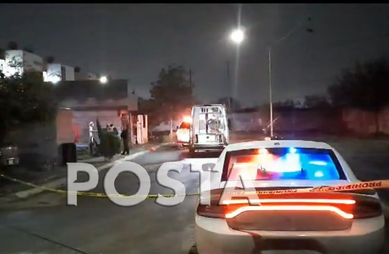 La zona fue asegurada por elementos municipales mientras que la Agencia Estatal de Investigaciones iniciaba las indagatorias. Foto: POSTA MX.