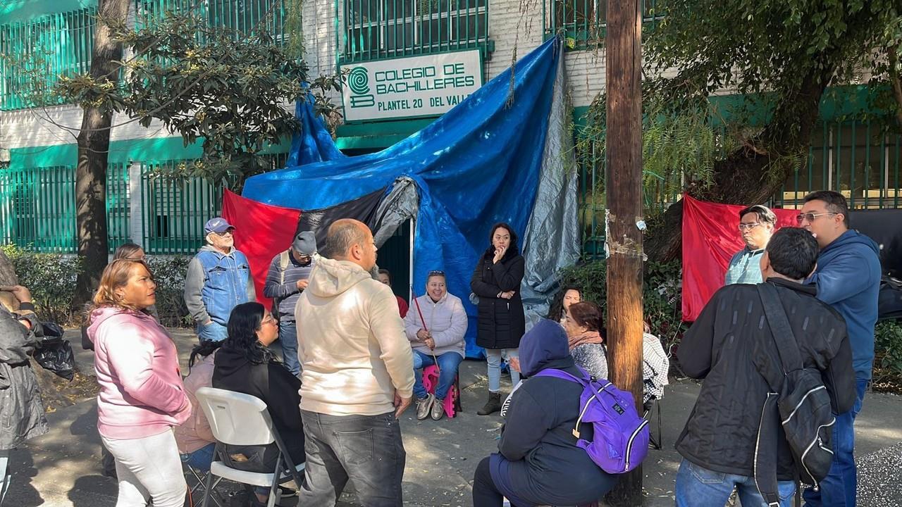 La huelga inició en 20 planteles al mismo tiempo. Foto: Ramón Ramírez