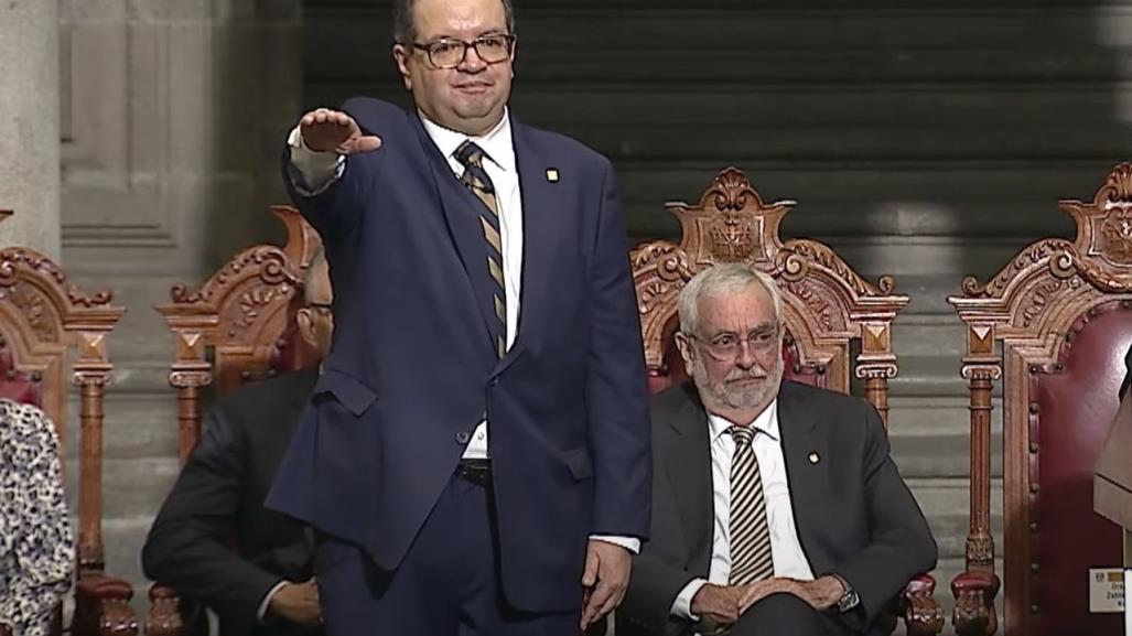 Protesta Leonardo Lomelí como el nuevo rector de la UNAM