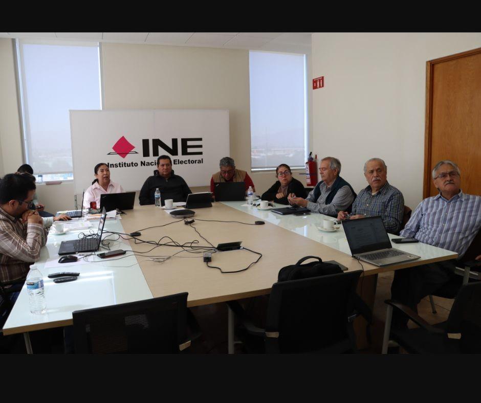 Sesión previa del INE. Fotografía del INE Coahuila.