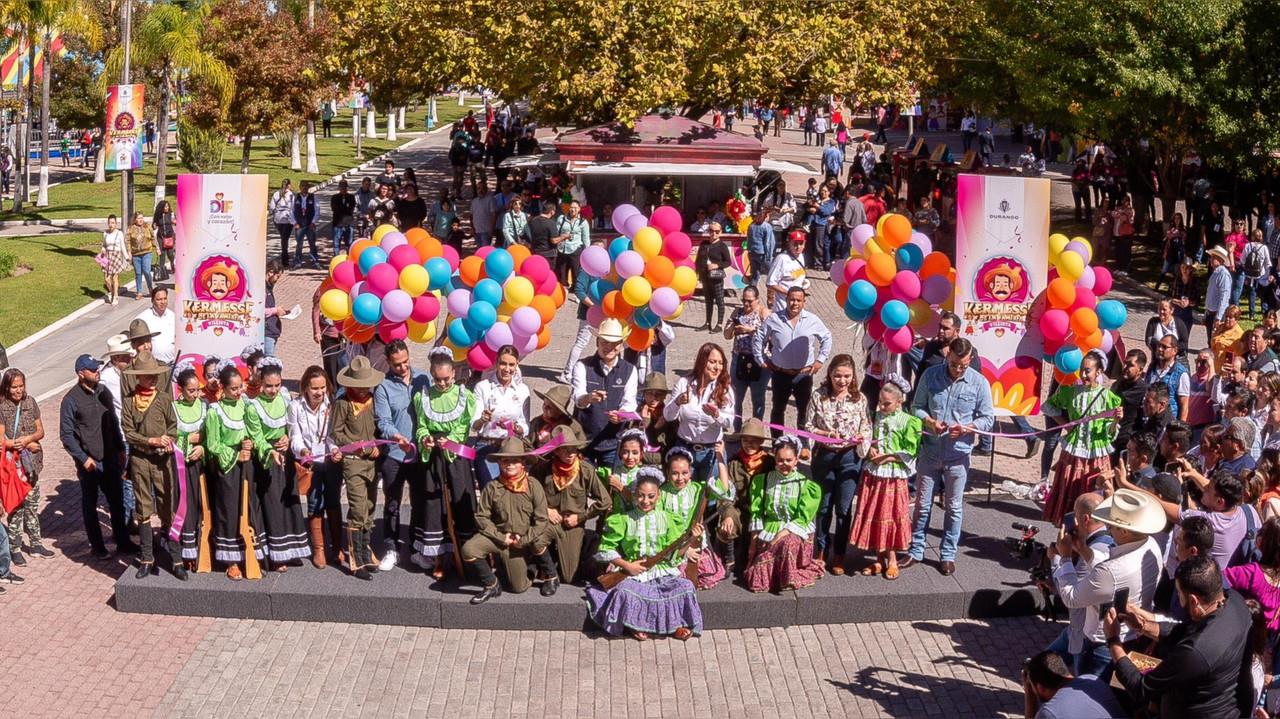 Agradecen Esteban y Marisol a los miles de duranguenses por su granito de arena