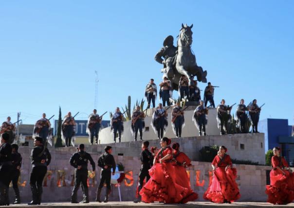 Realizan homenaje al Centauro del Norte