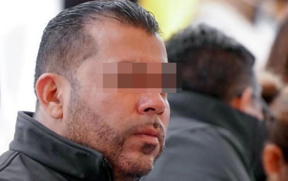 La defensa del alcalde explicó que los cheques emitidos a nombre de Iván Estrada eran endosados por él a otra persona. Foto: Especial.
