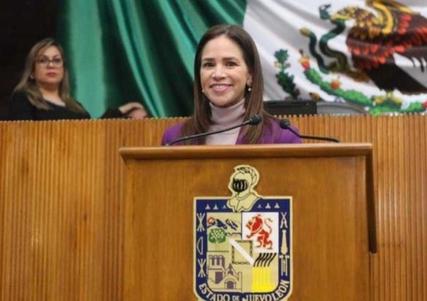 Pide Ivonne Álvarez transporte para estudiantes del norponiente de Monterrey