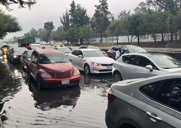 Mañana complicada en materia vehicular por lluvias en Edomex