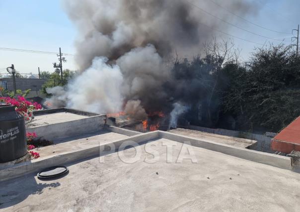 Menor resulta lesionado en incendio de casa en la Niño Artillero en Monterrey