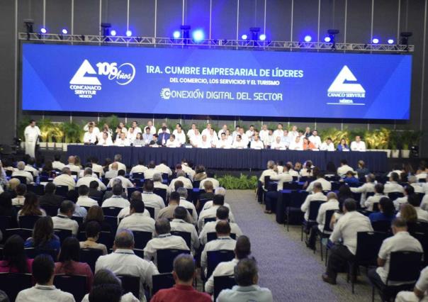 Inauguran en Mérida la primera Cumbre Empresarial  de la Concanaco