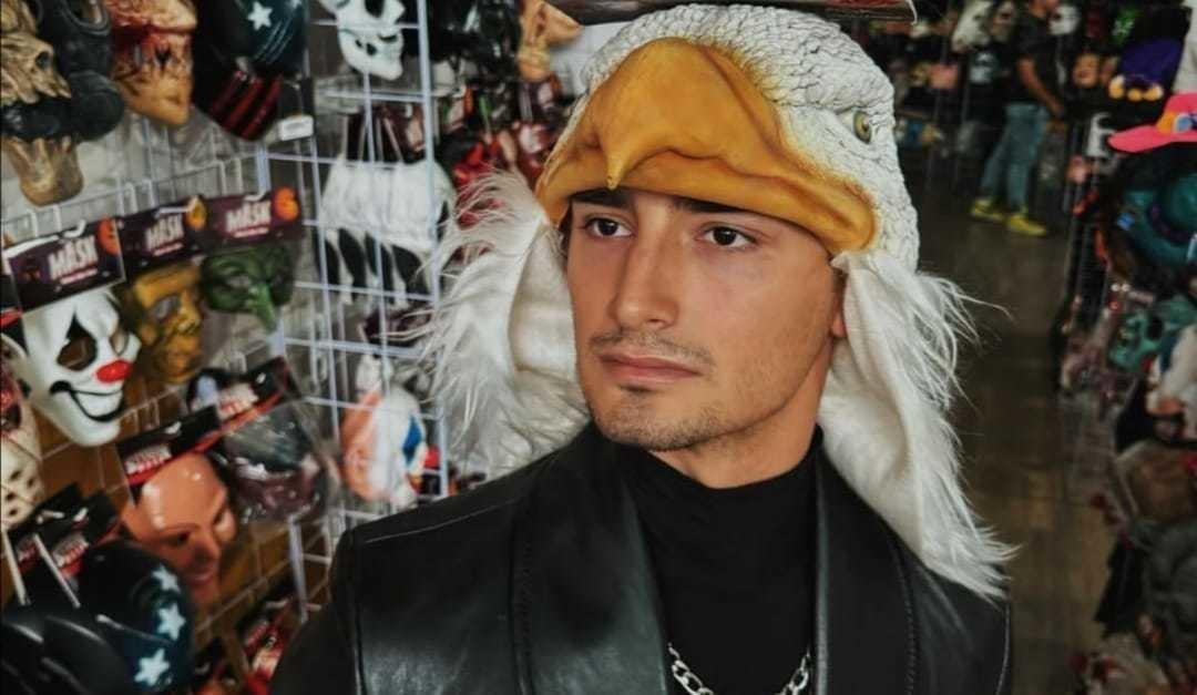 El detalle no pasó de noche para Emilio Osorio. Foto: Instagram