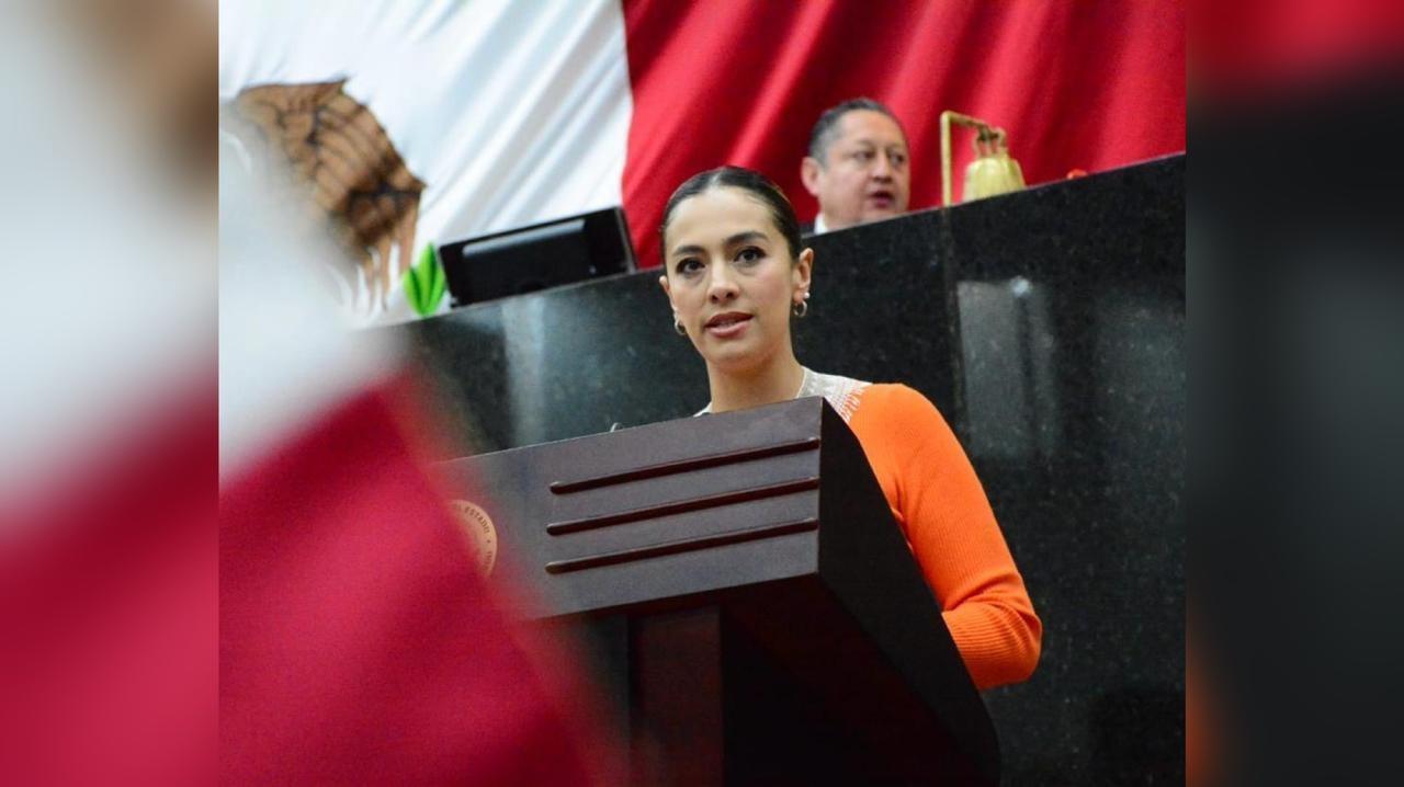 La diputada Gaby Hernández propuso reformar la Ley de las Mujeres, luego de los recientes feminicidios en el estado. Foto: Cortesía.