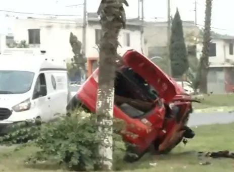 Yessenia Sosa de 20 años de edad y su hija Sofia Nohemí de un año murieron en el accidente. Foto. Raymuno Elizalde