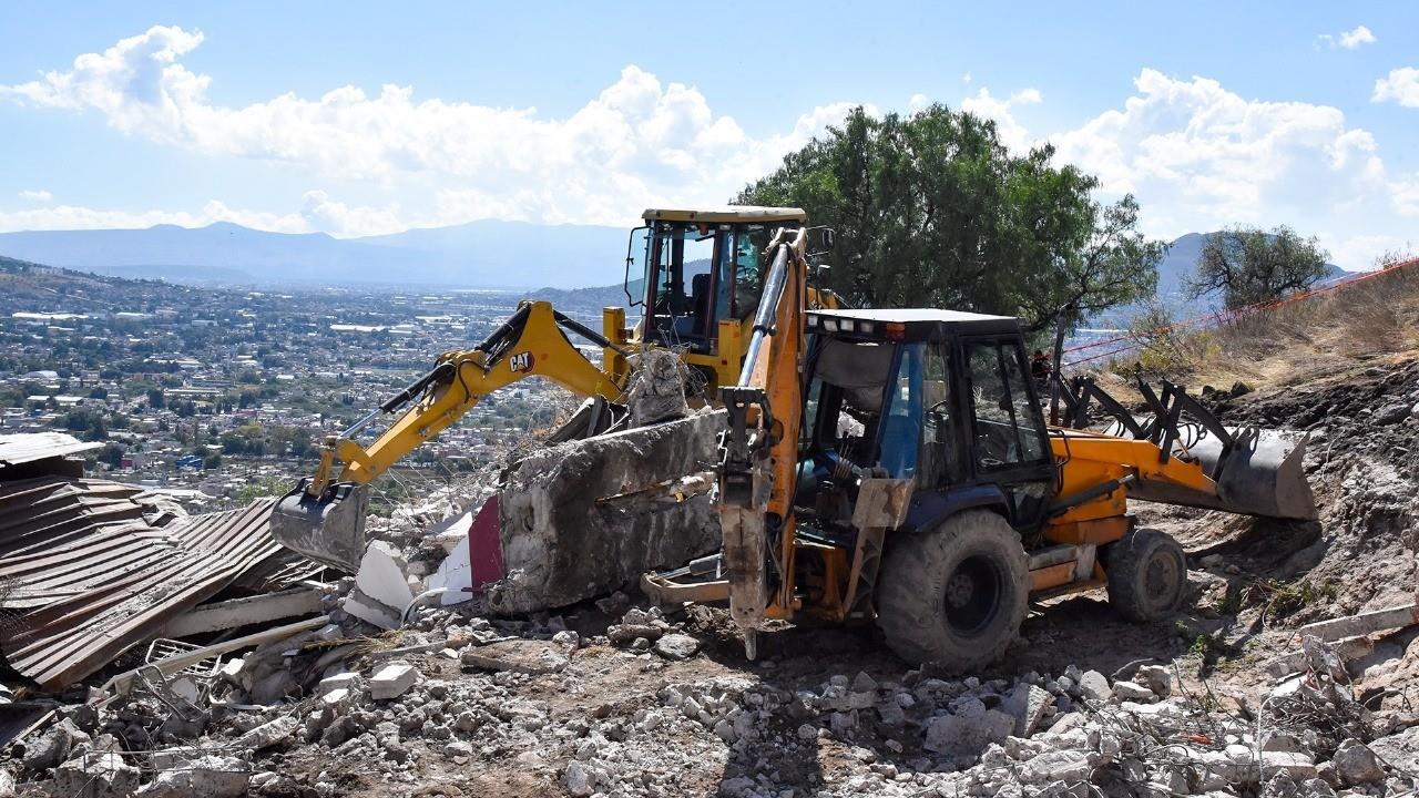 Protección Civil municipal se encuentran en el lugar de los hechos. Imagen: GEM.