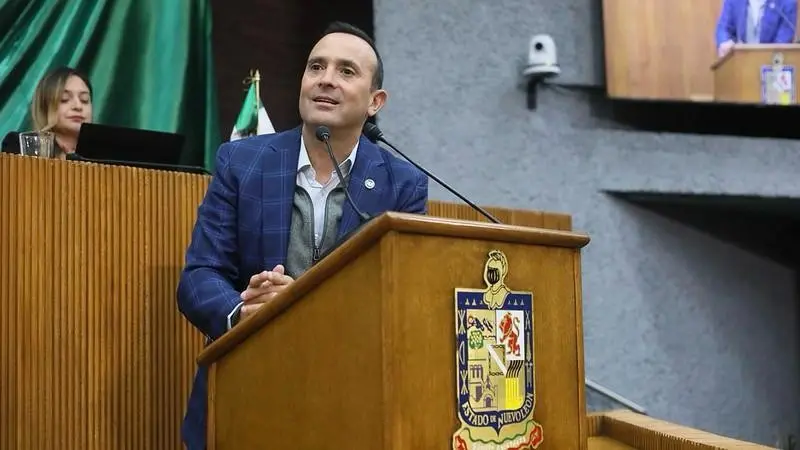 Coordinador de Diputados Locales del PAN, Carlos de la Fuente Flores. Foto: Especial.