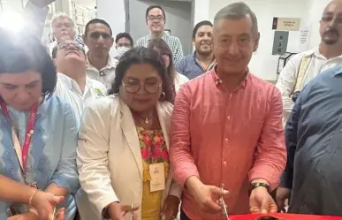 Visita el director general del Issste unidades médicas de Yucatán